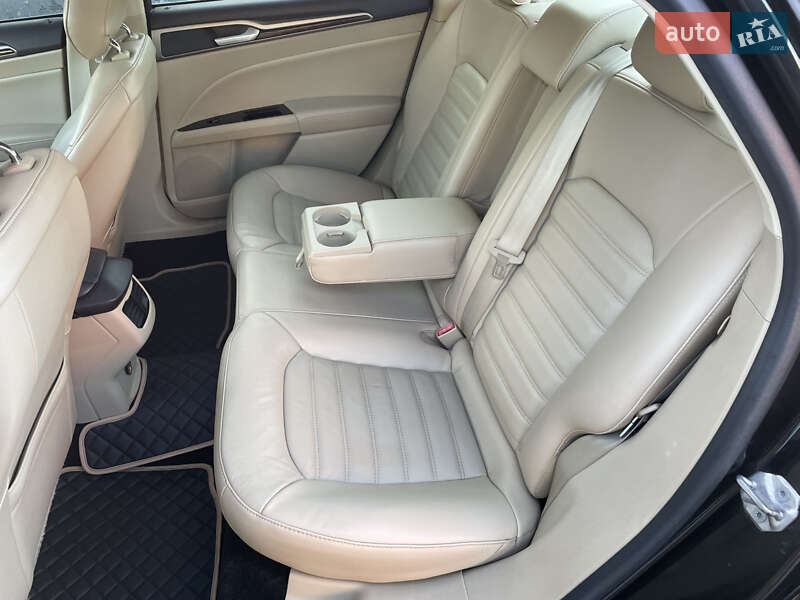 Седан Ford Fusion 2013 в Борисполе