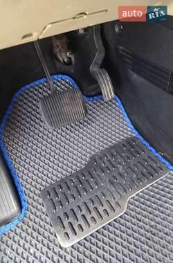 Хэтчбек Ford Fusion 2008 в 