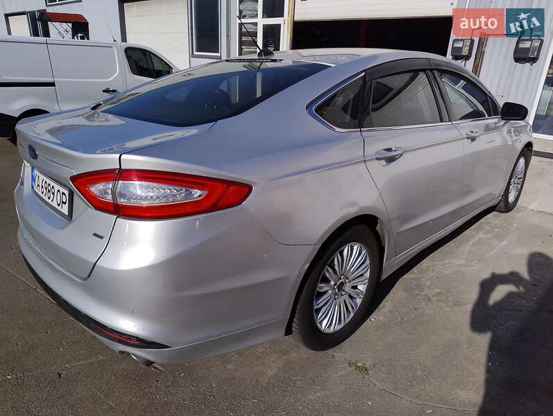 Седан Ford Fusion 2013 в Киеве