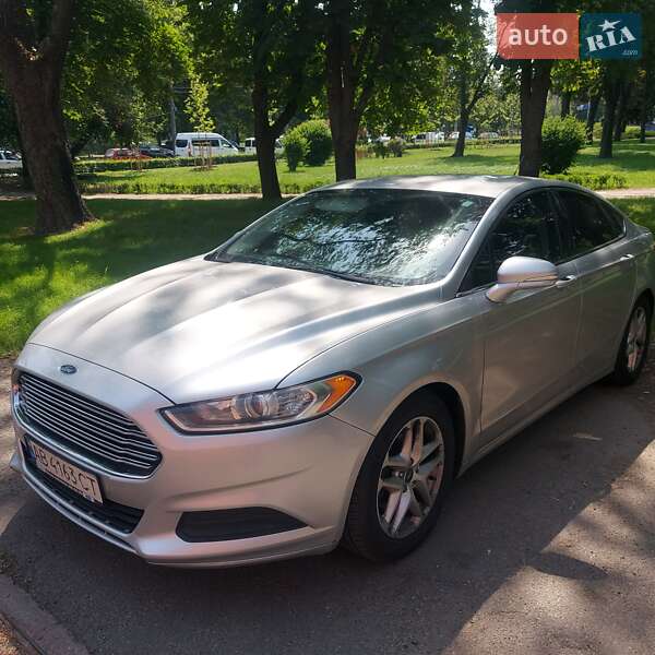 Ford Fusion 2015