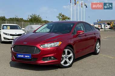 Седан Ford Fusion 2016 в Одесі