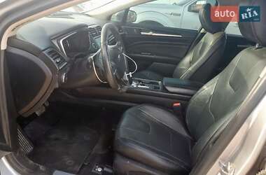 Седан Ford Fusion 2020 в 