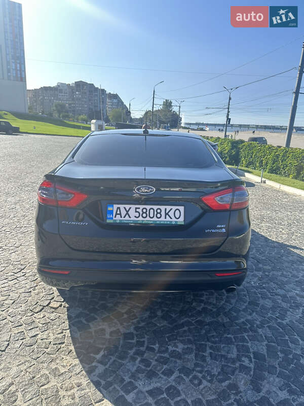 Седан Ford Fusion 2013 в Дніпрі