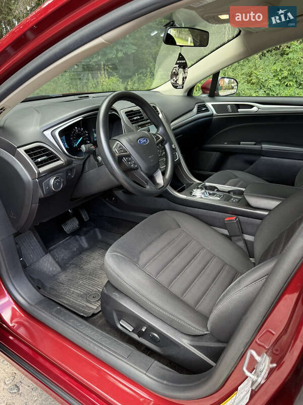 Седан Ford Fusion 2018 в Броварах