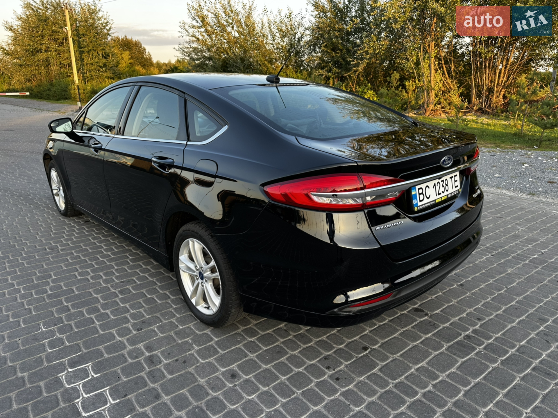 2017 Ford Fusion - мініатюра 6