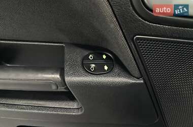 Хэтчбек Ford Fusion 2006 в 