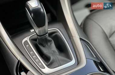 Седан Ford Fusion 2014 в 