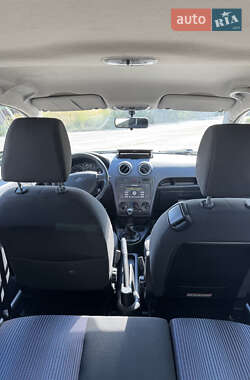 Хетчбек Ford Fusion 2006 в 