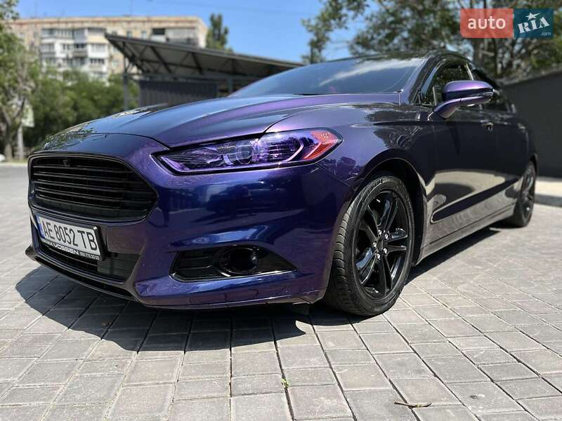 Седан Ford Fusion 2014 в Одесі