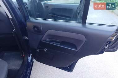 Хэтчбек Ford Fusion 2007 в 