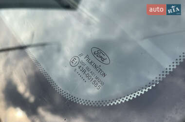 Хэтчбек Ford Fusion 2005 в 