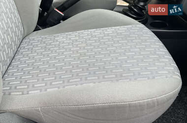 Хэтчбек Ford Fusion 2005 в 