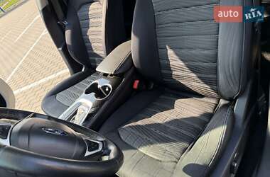 Седан Ford Fusion 2016 в 
