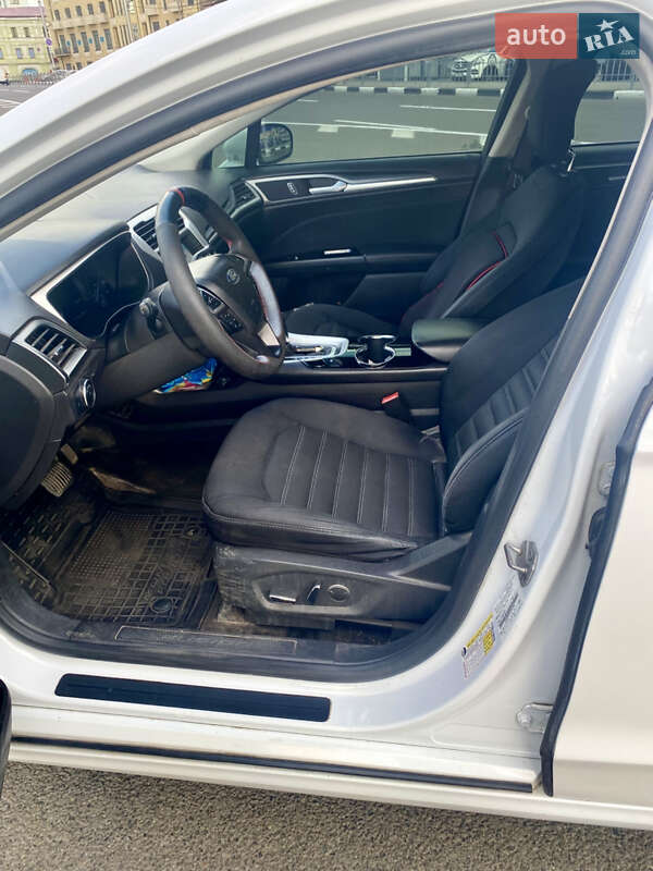 Седан Ford Fusion 2013 в Харькове фото 18 Седан Ford Fusion 2013 в Харькове