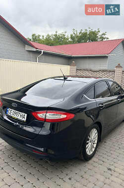 Седан Ford Fusion 2016 в 