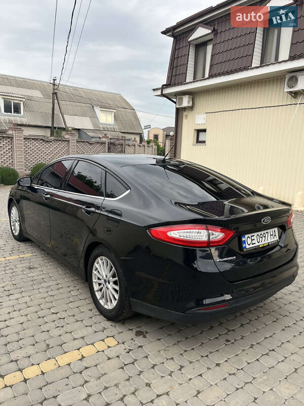 Седан Ford Fusion 2016 в Тульчине