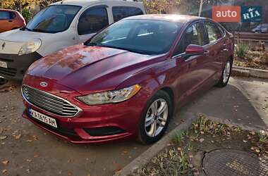 Седан Ford Fusion 2018 в 