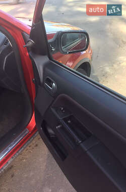 Хэтчбек Ford Fusion 2007 в 