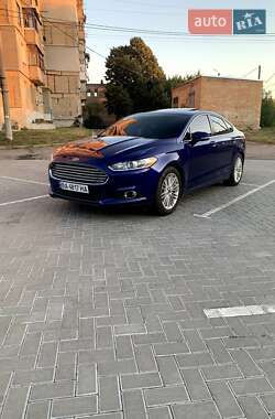 Седан Ford Fusion 2016 в Олександрії