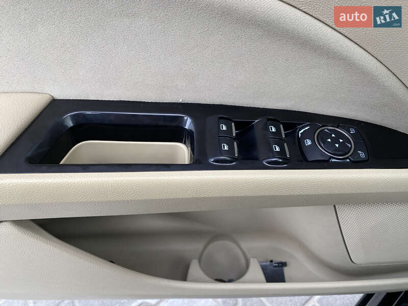 Седан Ford Fusion 2014 в Львове фото 41 Седан Ford Fusion 2014 в Львове