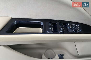 Седан Ford Fusion 2014 в 