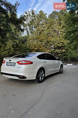 Седан Ford Fusion 2014 в 