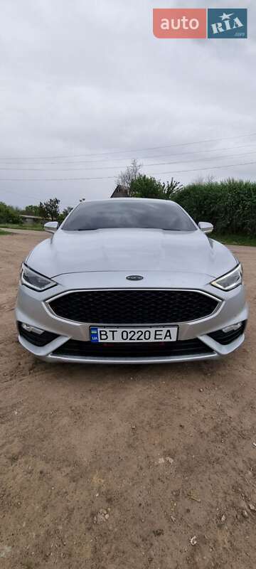 Седан Ford Fusion 2016 в Херсоні