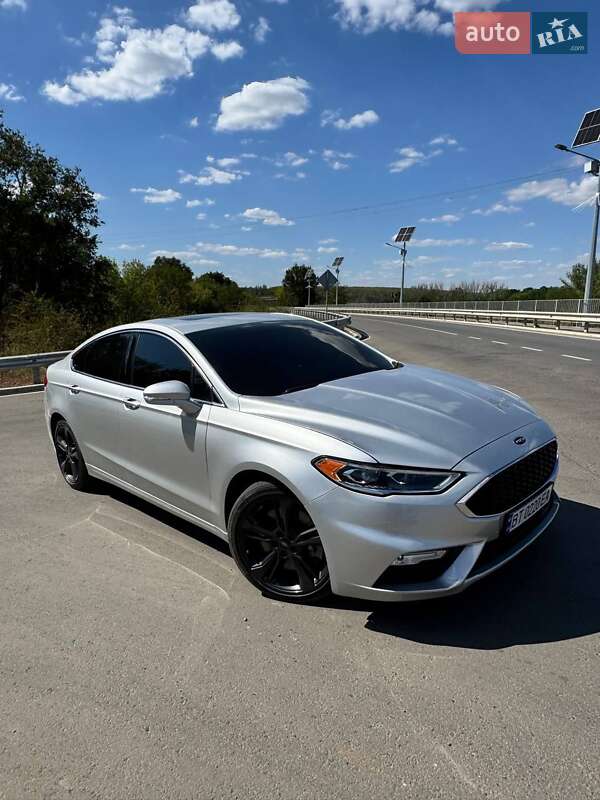 Седан Ford Fusion 2016 в Херсоні