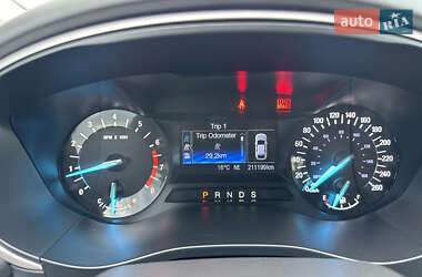 Седан Ford Fusion 2013 в 