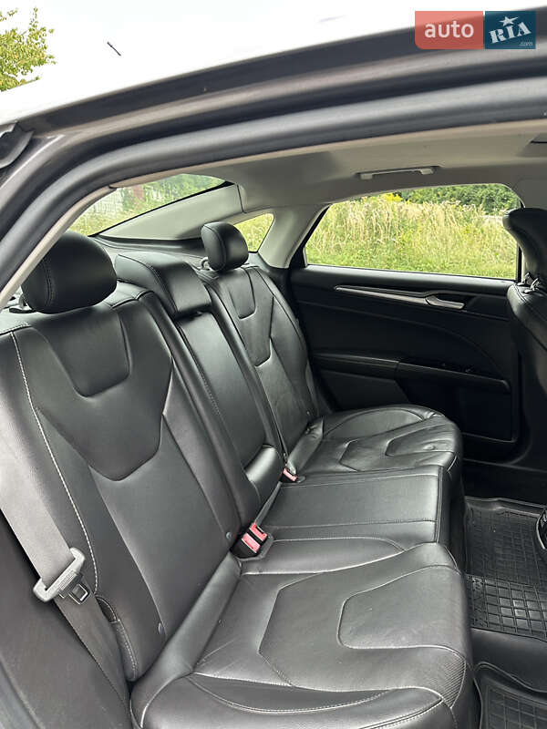 Седан Ford Fusion 2014 в Ивано-Франковске