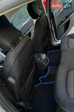 Седан Ford Fusion 2015 в 