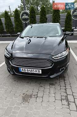Седан Ford Fusion 2016 в 