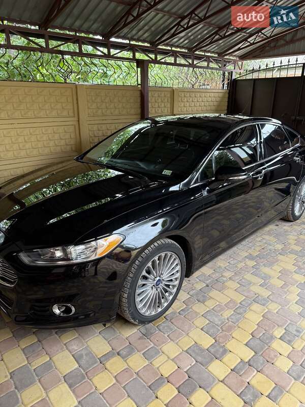 Седан Ford Fusion 2016 в Харкові