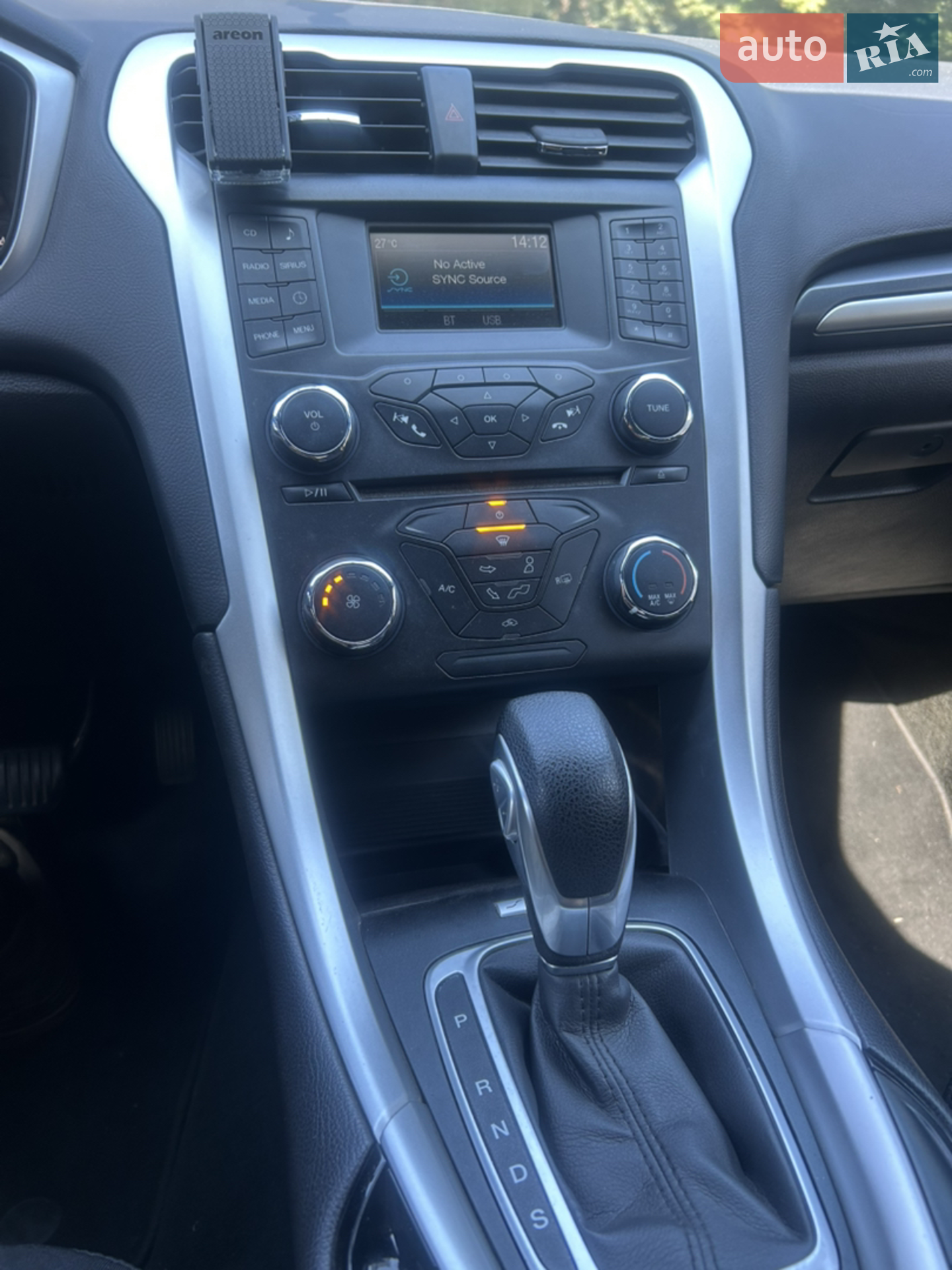 2016 Ford Fusion - мініатюра 35