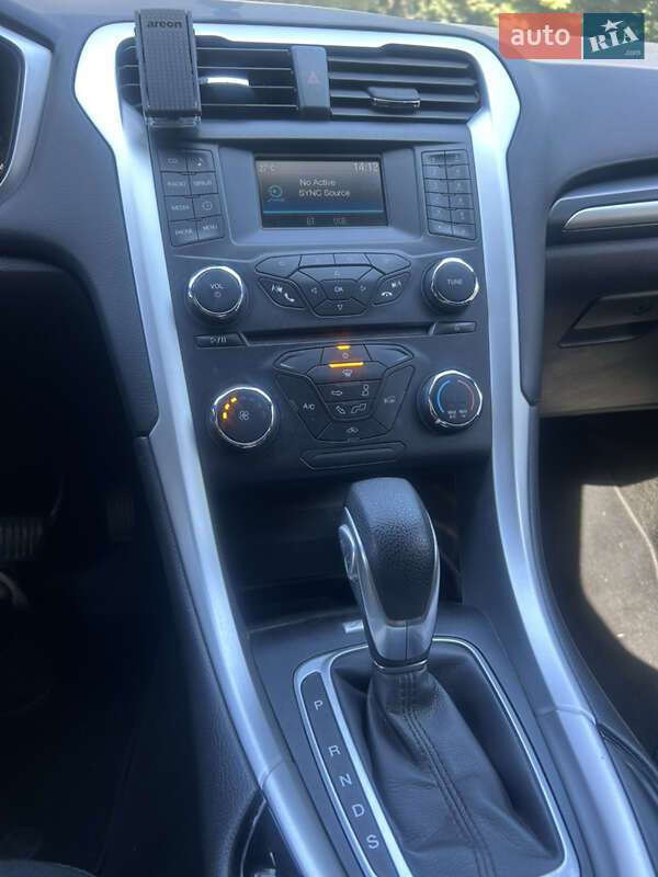 Седан Ford Fusion 2016 в Черкассах