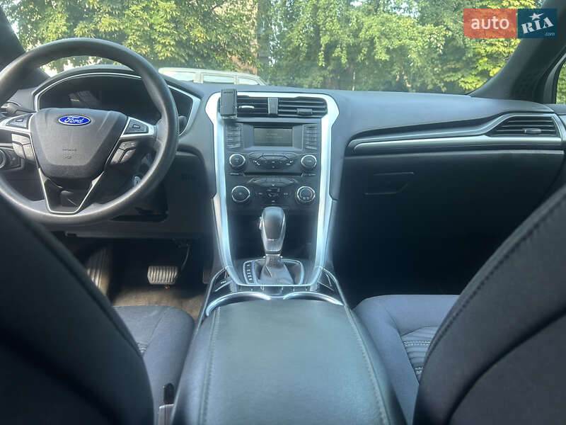 Седан Ford Fusion 2016 в Черкассах