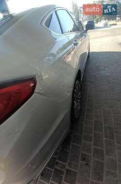 Седан Ford Fusion 2017 в 