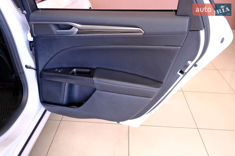 Седан Ford Fusion 2017 в Одессе