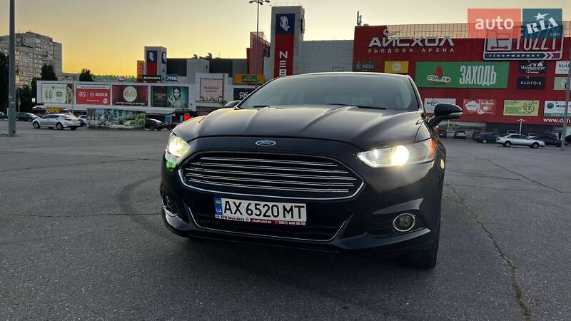 Седан Ford Fusion 2015 в Харькове