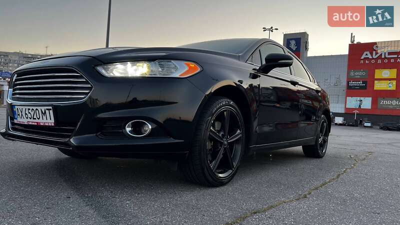 Седан Ford Fusion 2015 в Харькове