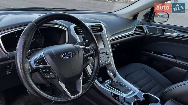 Седан Ford Fusion 2015 в Харькове