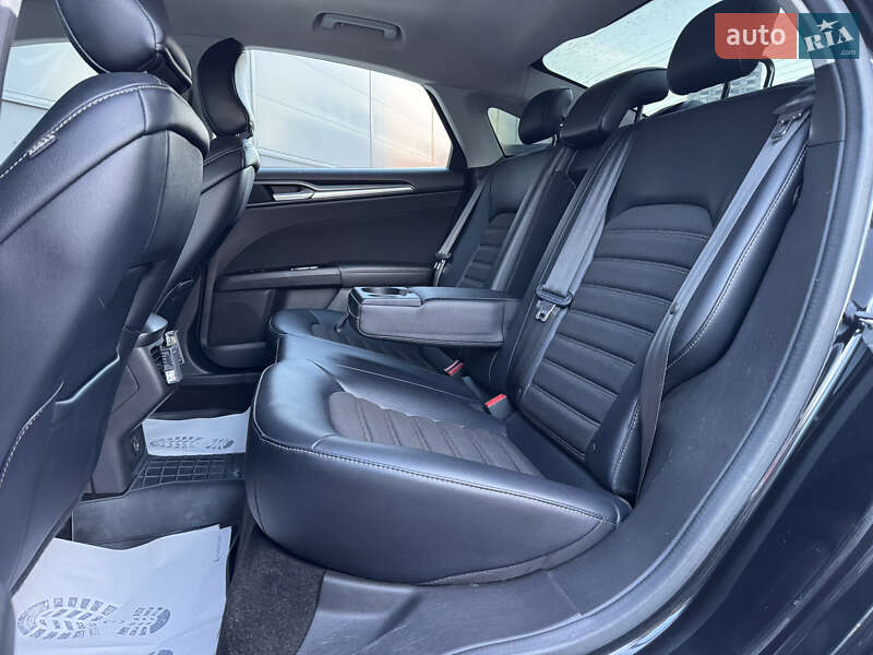 Седан Ford Fusion 2014 в Києві