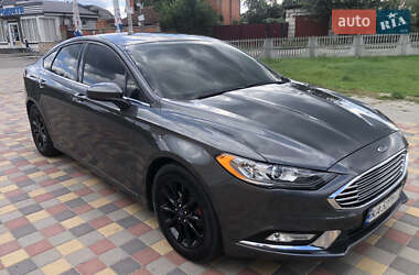 Седан Ford Fusion 2016 в 