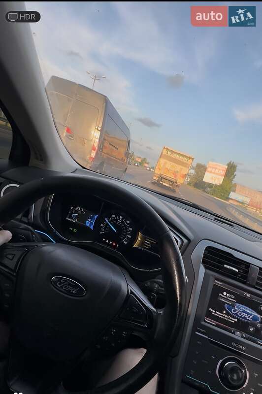 Седан Ford Fusion 2013 в Києві