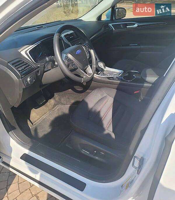 Седан Ford Fusion 2016 в Хмельницком