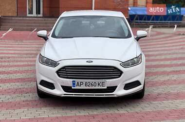 Седан Ford Fusion 2013 в 