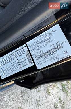 Седан Ford Fusion 2016 в 