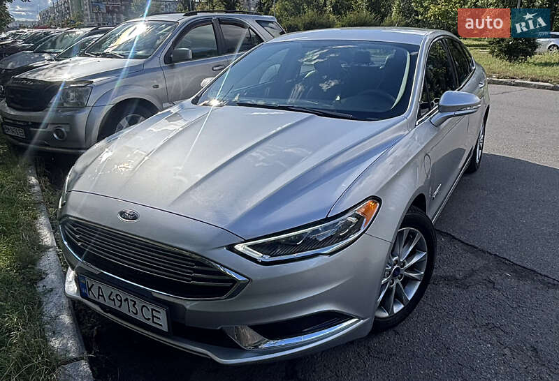 Седан Ford Fusion 2018 в Києві