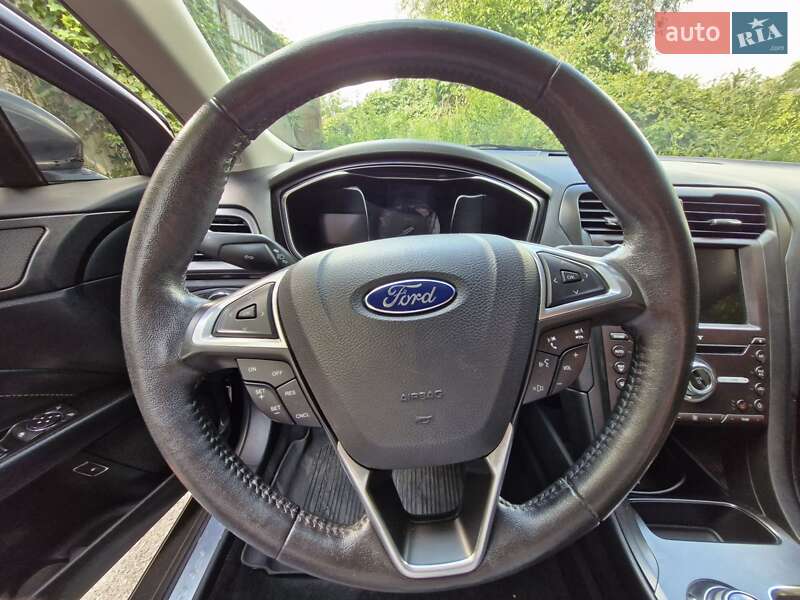 Седан Ford Fusion 2017 в Києві фото 11 Седан Ford Fusion 2017 в Києві