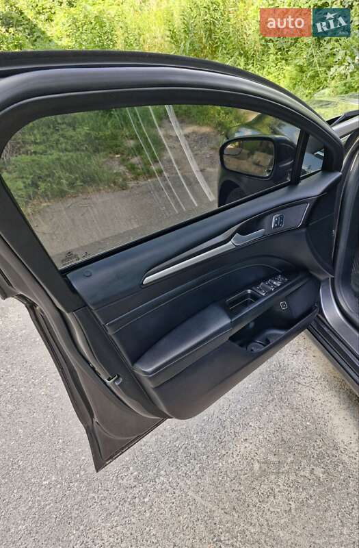 Седан Ford Fusion 2017 в Києві фото 15 Седан Ford Fusion 2017 в Києві